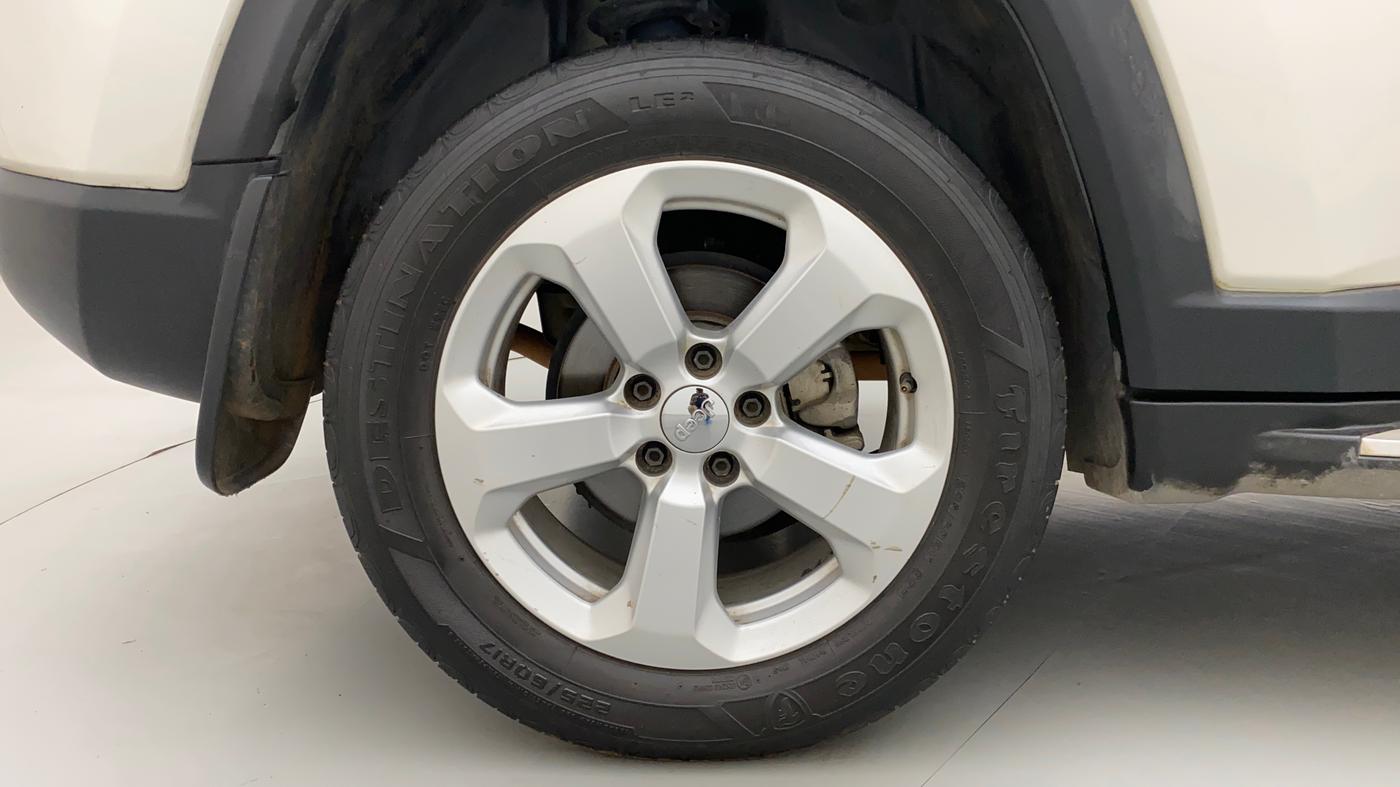 2020 Jeep Compass LONGITUDE PLUS 1.4 PETROL AT, Petrol, Automatic, 55,863 km, Right Rear Wheel