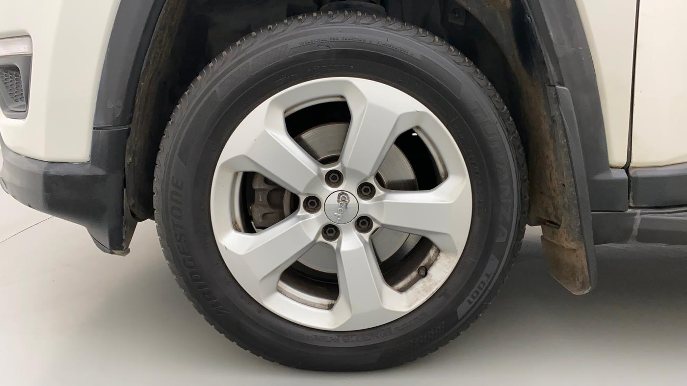 2020 Jeep Compass LONGITUDE PLUS 1.4 PETROL AT, Petrol, Automatic, 55,863 km, Left Front Wheel
