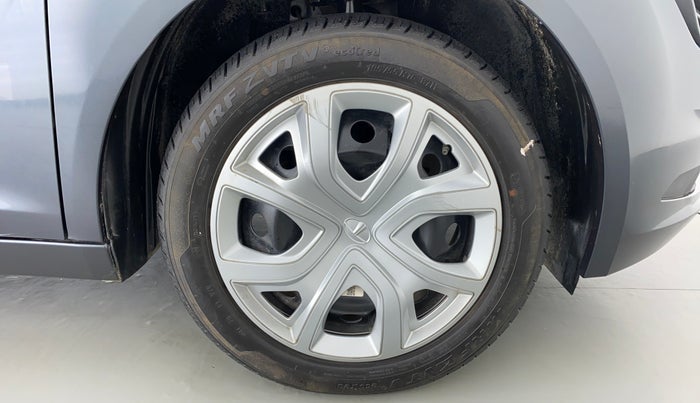 2021 Tata ALTROZ XM+ 1.2 RTN, Petrol, Manual, 8,005 km, Right Front Wheel