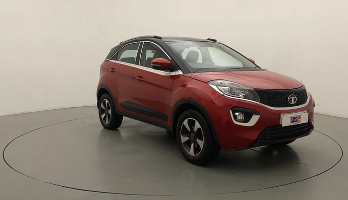 2018 Tata NEXON XZA PLUS DIESEL DUAL TONE, Diesel, Automatic, 1,04,792 km, Right Front Diagonal