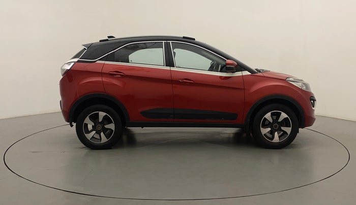 2018 Tata NEXON XZA PLUS DIESEL DUAL TONE, Diesel, Automatic, 1,04,792 km, Right Side