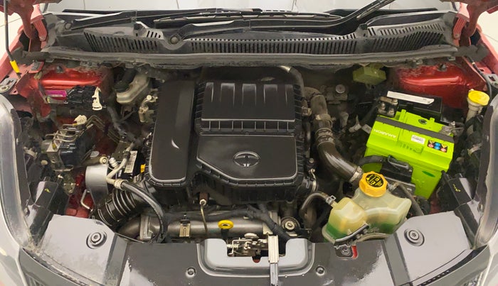 2018 Tata NEXON XZA PLUS DIESEL DUAL TONE, Diesel, Automatic, 1,04,792 km, Open Bonet