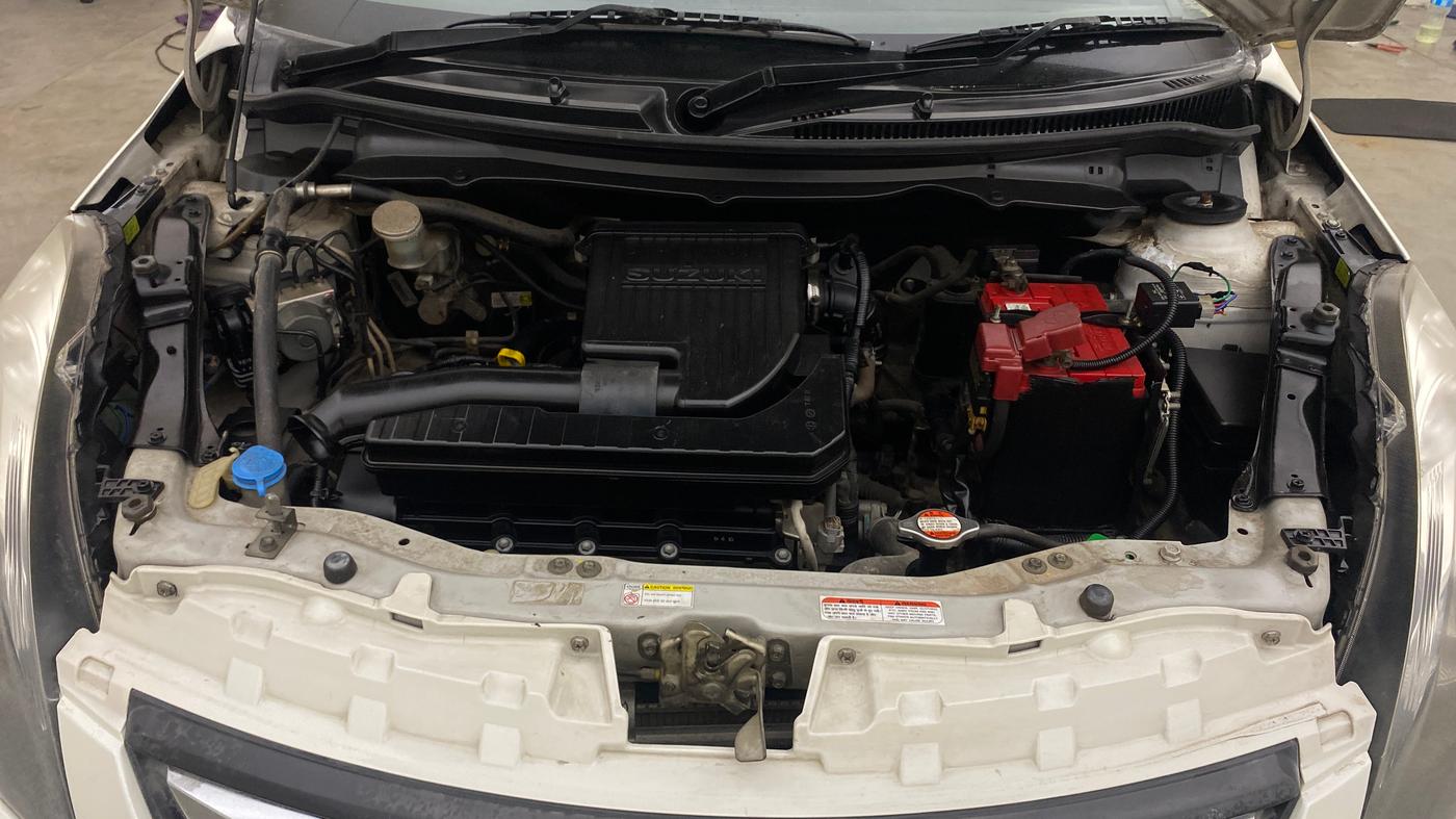 2016 Maruti Swift Dzire VXI (O), Petrol, Manual, 80,922 km, Engine View