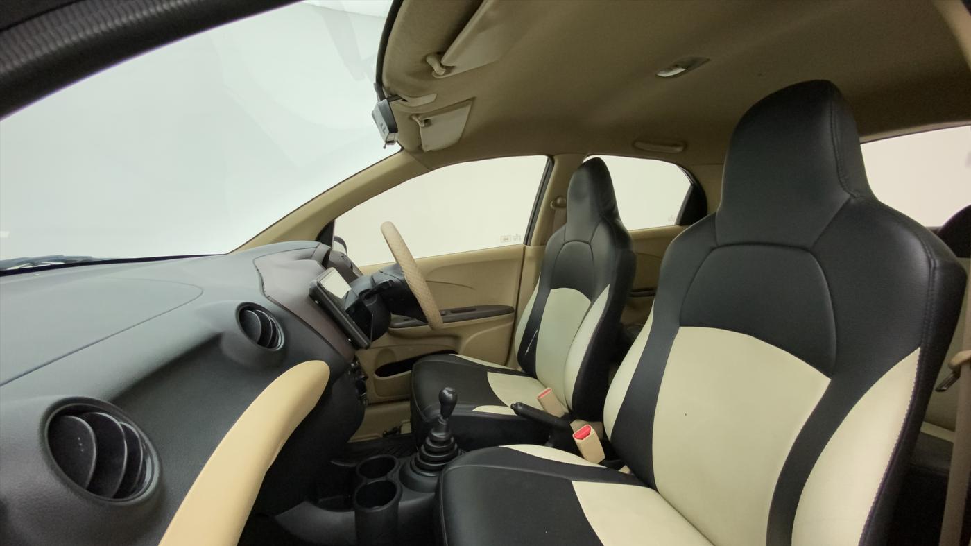 2013 Honda Brio EX MT, Petrol, Manual, 58,287 km, Right Side Front Door Cabin