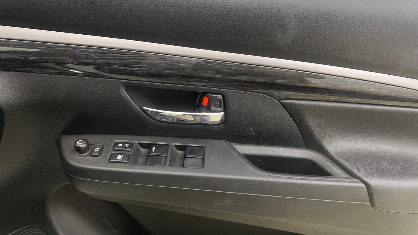 2019 Maruti XL6 ALPHA AT, Petrol, Automatic, 76,744 km, Driver Side Door Panels Control