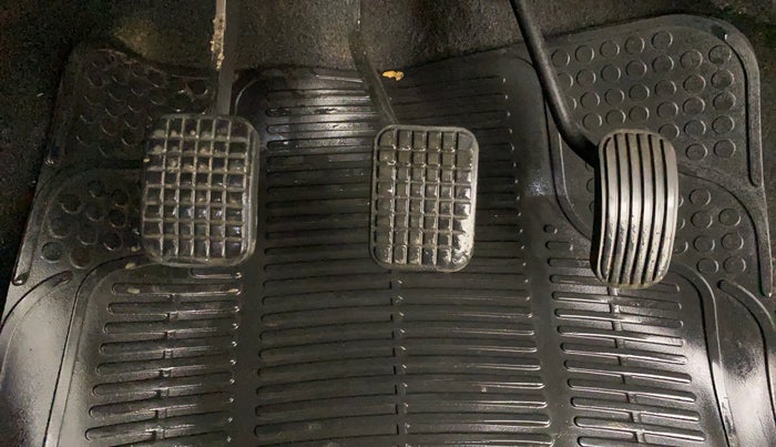 2017 Tata Tiago XZ PETROL, Petrol, Manual, 58,548 km, Pedals