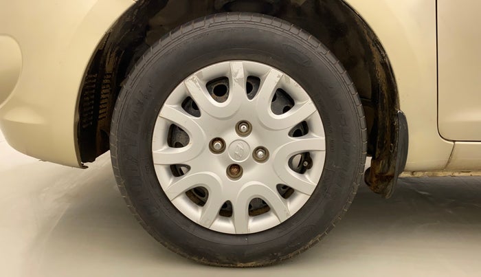 2010 Hyundai i20 MAGNA (O) 1.2, Petrol, Manual, 74,408 km, Left Front Wheel