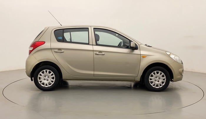 2010 Hyundai i20 MAGNA (O) 1.2, Petrol, Manual, 74,408 km, Right Side View