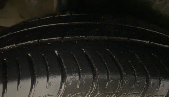 2017 Honda Jazz 1.2L I-VTEC VX, Petrol, Manual, 50,992 km, Right Rear Tyre Tread