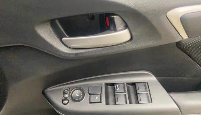 2017 Honda Jazz 1.2L I-VTEC VX, Petrol, Manual, 50,992 km, Driver Side Door Panels Control