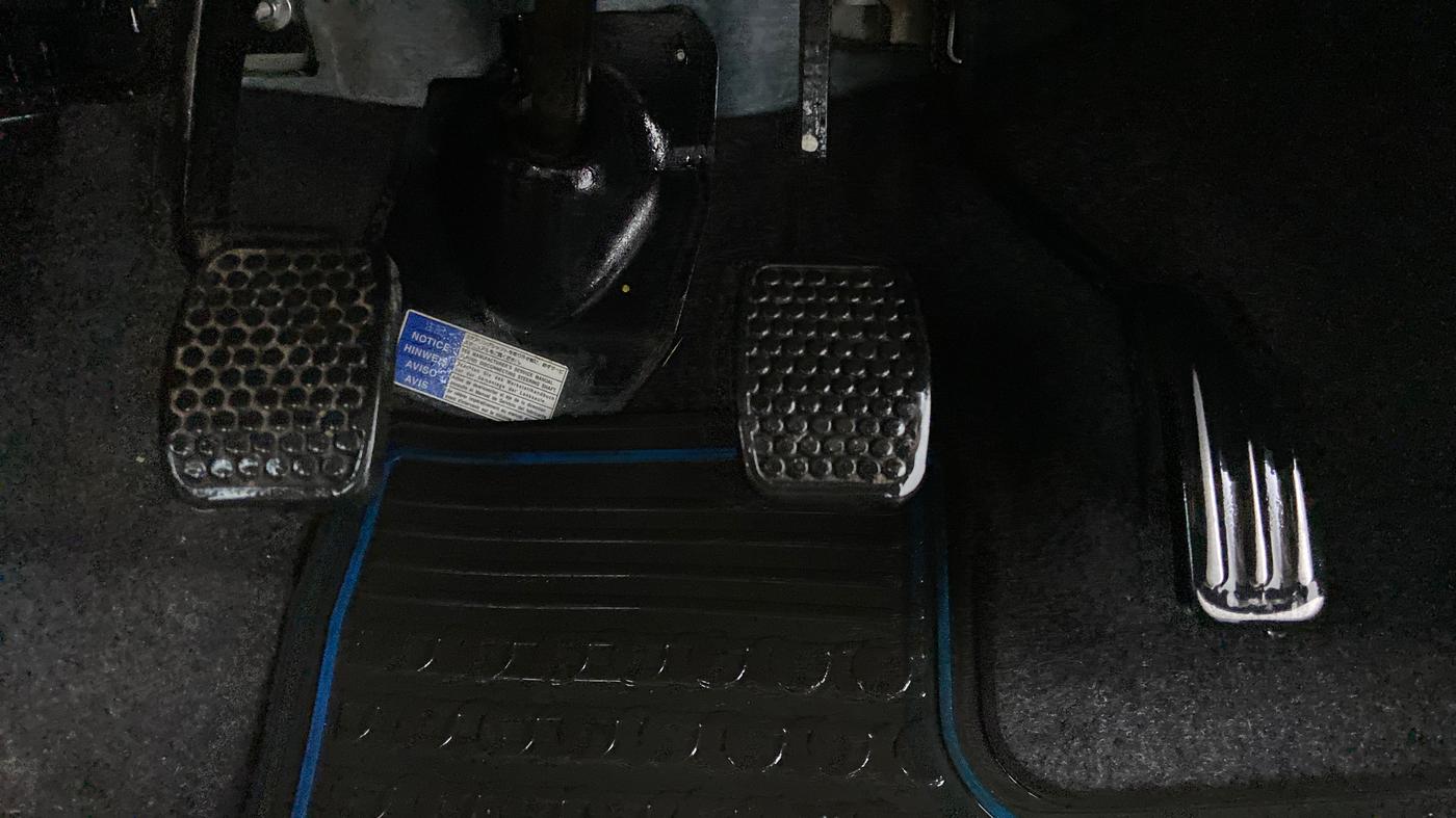2014 Maruti Alto 800 VXI, Petrol, Manual, 27,234 km, Pedals