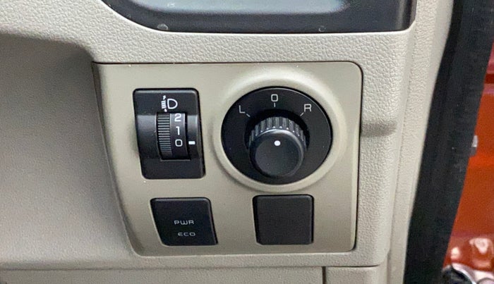 2016 Mahindra Kuv100 K6 PLUS D 6 STR, Diesel, Manual, 51,635 km, Left rear-view mirror - ORVM switch has minor damage