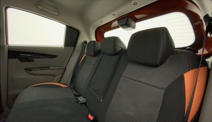 2016 Mahindra Kuv100 K6 PLUS D 6 STR, Diesel, Manual, 51,635 km, Right Side Rear Door Cabin