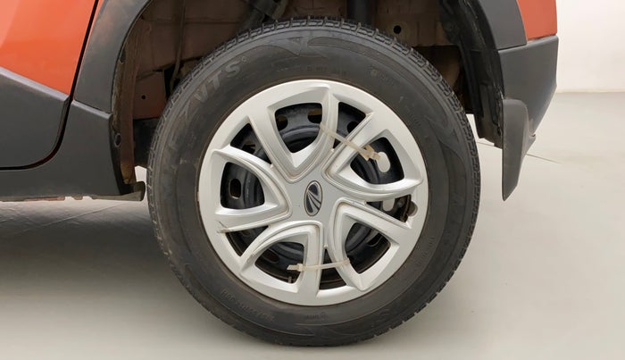 2016 Mahindra Kuv100 K6 PLUS D 6 STR, Diesel, Manual, 51,635 km, Left Rear Wheel