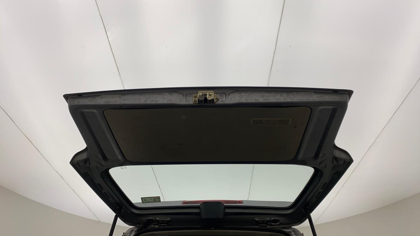2017 Maruti Eeco 7 STR, Petrol, Manual, 60,941 km, Boot Door Open