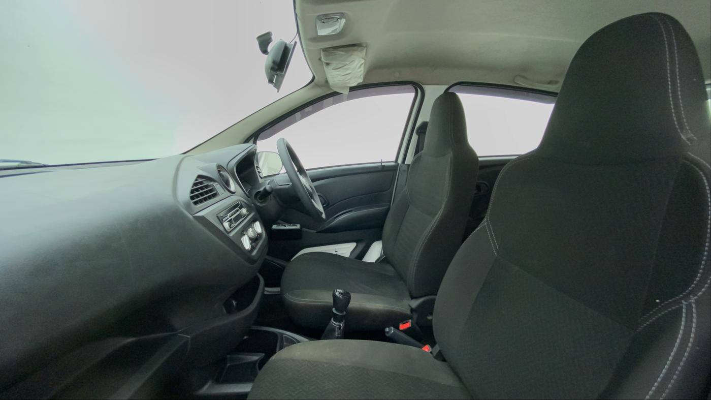 2018 Datsun Redi Go A, Petrol, Manual, 33,659 km, Right Side Front Door Cabin