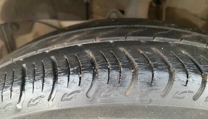 2020 Honda Amaze 1.2L I-VTEC VX, Petrol, Manual, 39,885 km, Left Front Tyre Tread