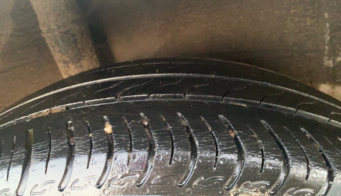 2020 Honda Amaze 1.2L I-VTEC VX, Petrol, Manual, 39,885 km, Right Rear Tyre Tread