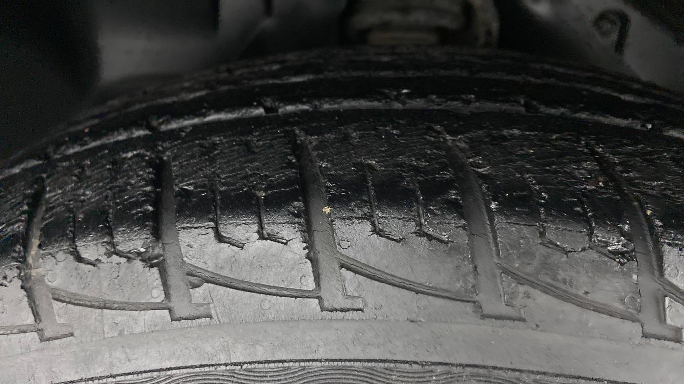 2013 Ssangyong Rexton RX5, Diesel, Manual, 73,525 km, Right Front Tyre Tread