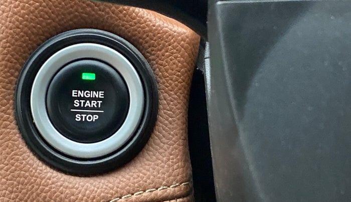 2020 MG HECTOR PLUS SHARP 1.5 PETROL TURBO DCT 6-STR, Petrol, Automatic, 64,824 km, Keyless Start/ Stop Button