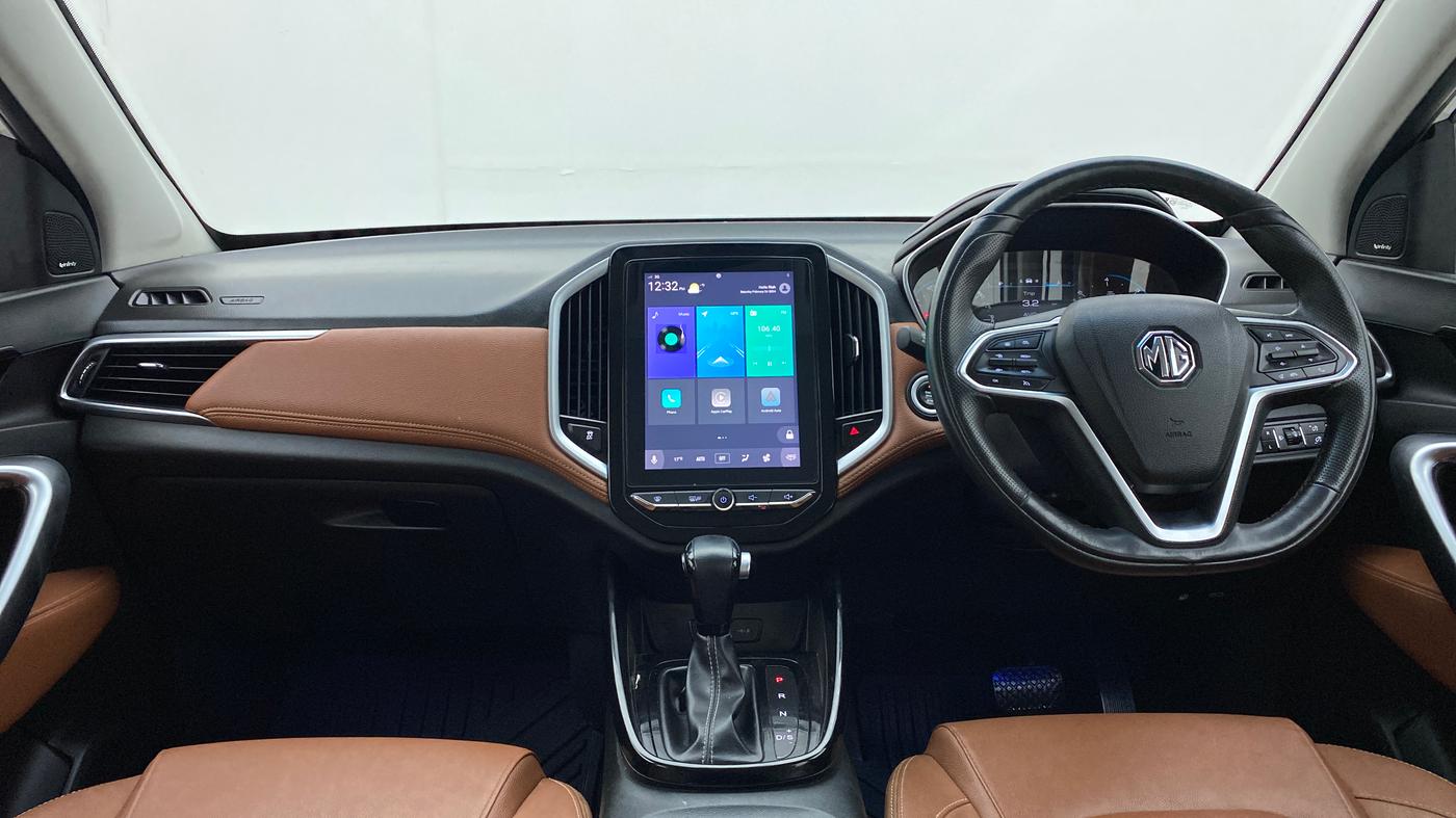 2020 MG HECTOR PLUS SHARP 1.5 PETROL TURBO DCT 6-STR, Petrol, Automatic, 64,824 km, Dashboard