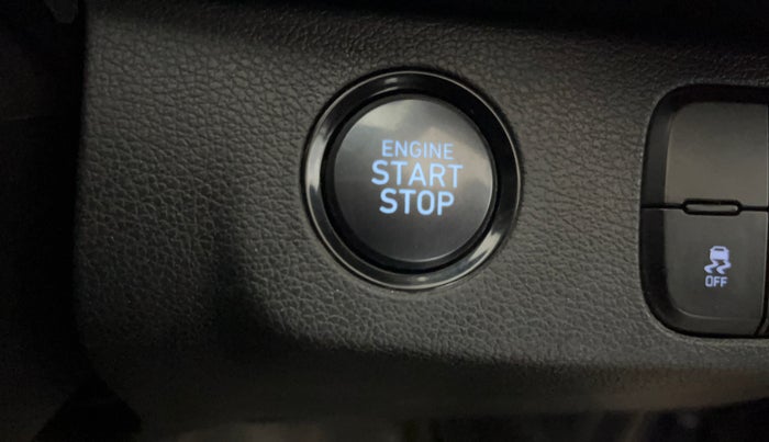 2020 Hyundai VENUE SX PLUS 1.0 TURBO DCT, Petrol, Automatic, 27,674 km, Keyless Start/ Stop Button