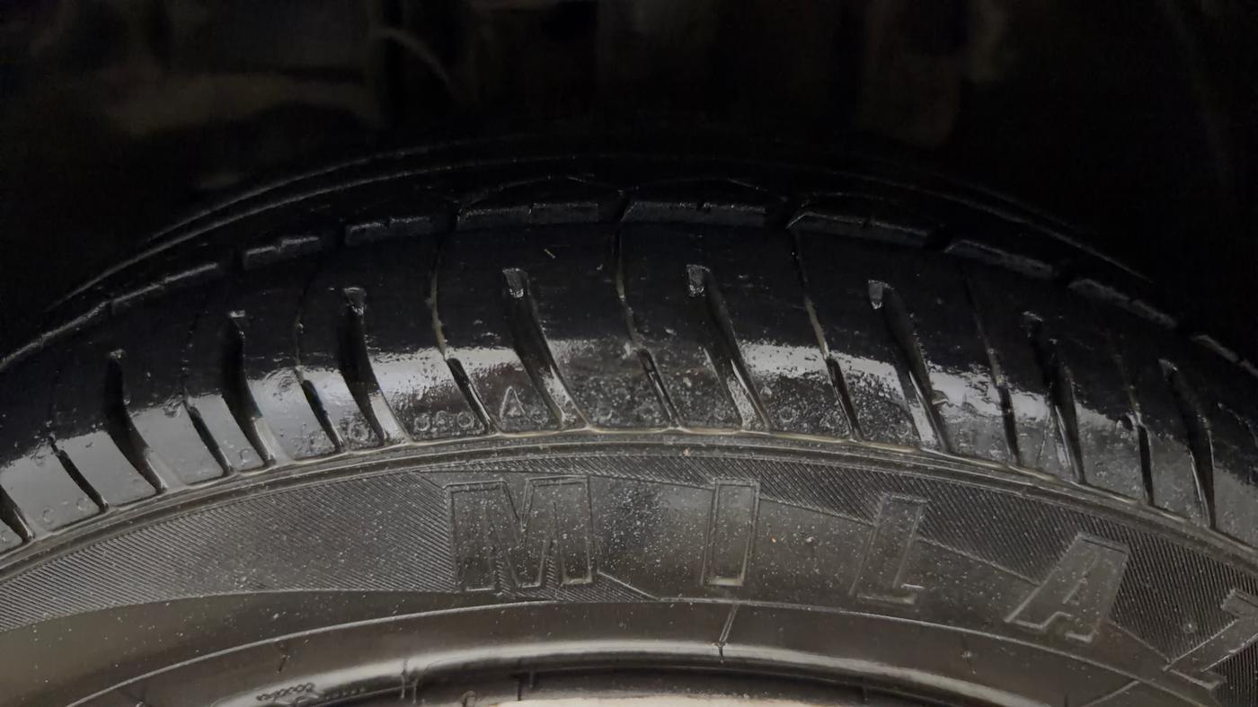 2022 Tata Tiago XZ PLUS CNG, CNG, Manual, 80,793 km, Left Front Tyre Tread