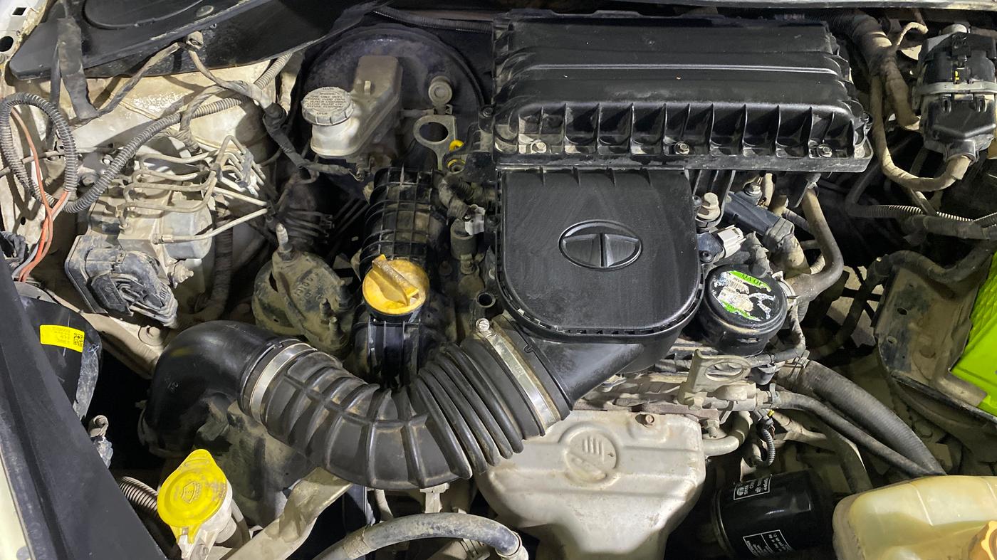 2019 Tata Tiago XT PETROL, Petrol, Manual, 1,08,114 km, Engine View - Right