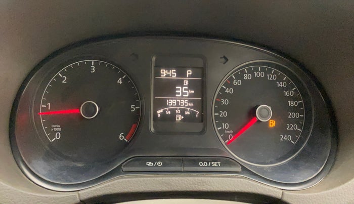 2016 Volkswagen Vento HIGHLINE 1.5 AT, Diesel, Automatic, 1,39,735 km, Odometer Image