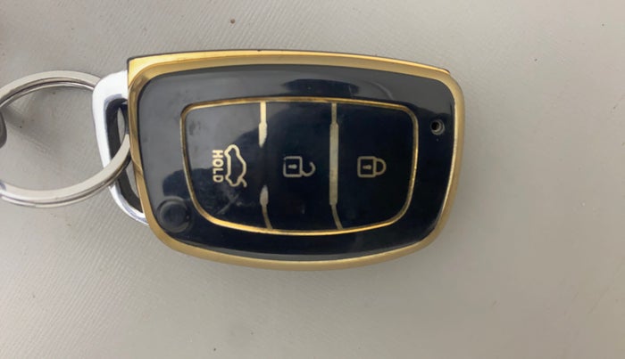 2019 Hyundai Creta SX AT 1.6 PETROL, Petrol, Automatic, 67,200 km, Key Close Up