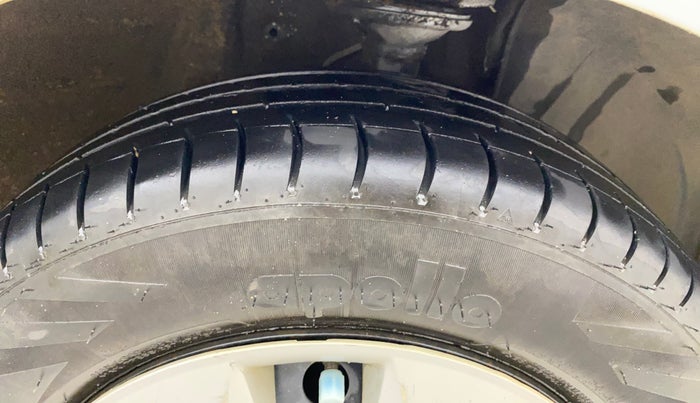 2020 Maruti New Wagon-R VXI 1.2, Petrol, Manual, 99,383 km, Right Front Tyre Tread