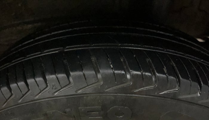 2021 Maruti New Wagon-R LXI CNG (O) 1.0, CNG, Manual, 57,035 km, Left Rear Tyre Tread
