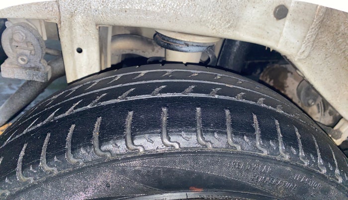 2015 Maruti Alto K10 VXI, Petrol, Manual, 88,098 km, Right Rear Tyre Tread