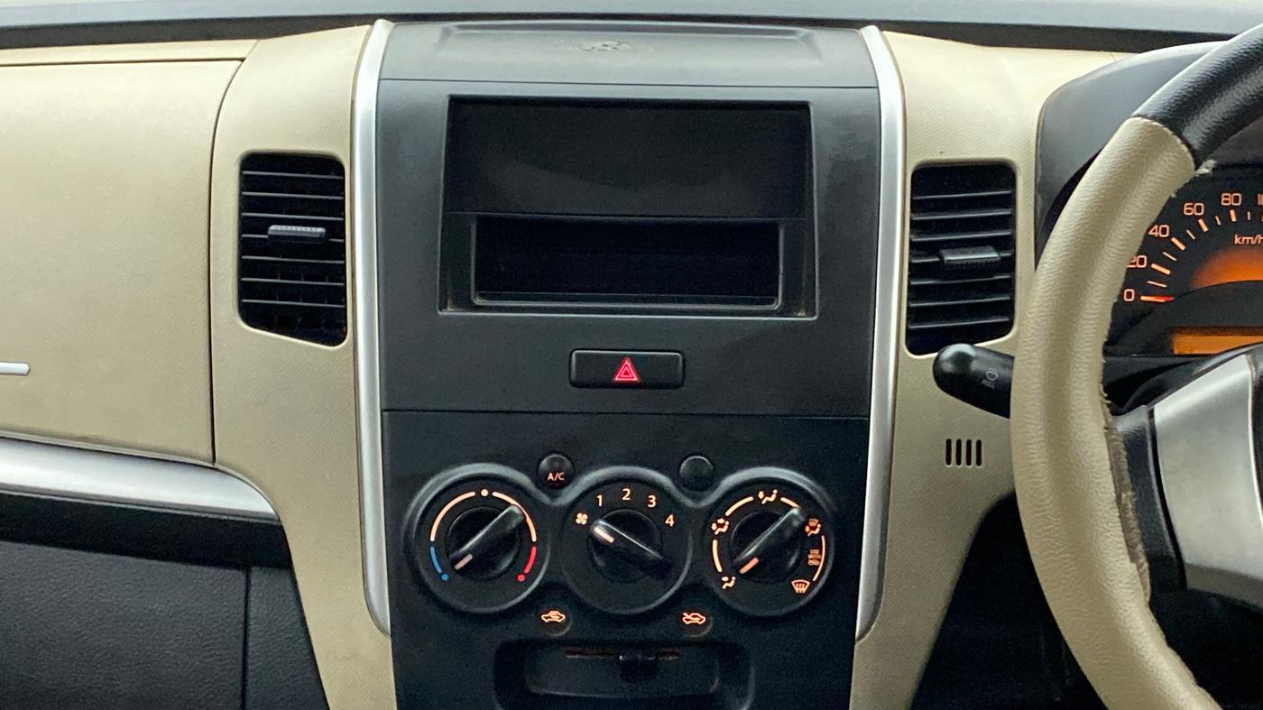 2017 Maruti Wagon R 1.0 LXI CNG, CNG, Manual, 31,759 km, Air Conditioner