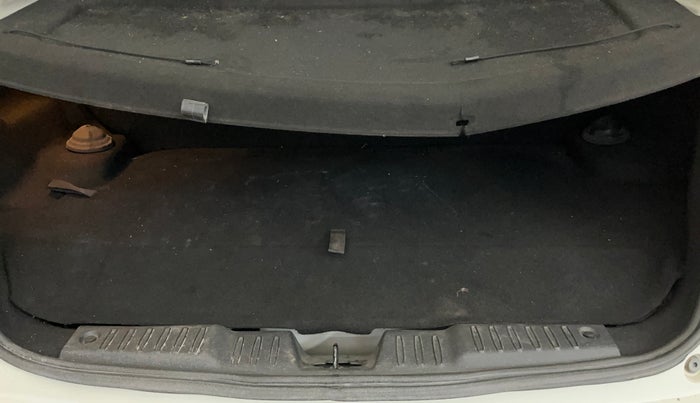 2023 Tata ALTROZ XZ PLUS SUNROOF CNG, CNG, Manual, 13,325 km, Boot Inside