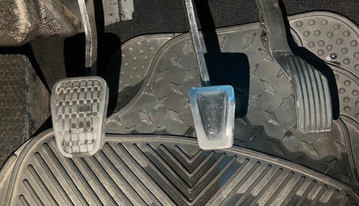 2023 Tata ALTROZ XZ PLUS SUNROOF CNG, CNG, Manual, 13,325 km, Pedals