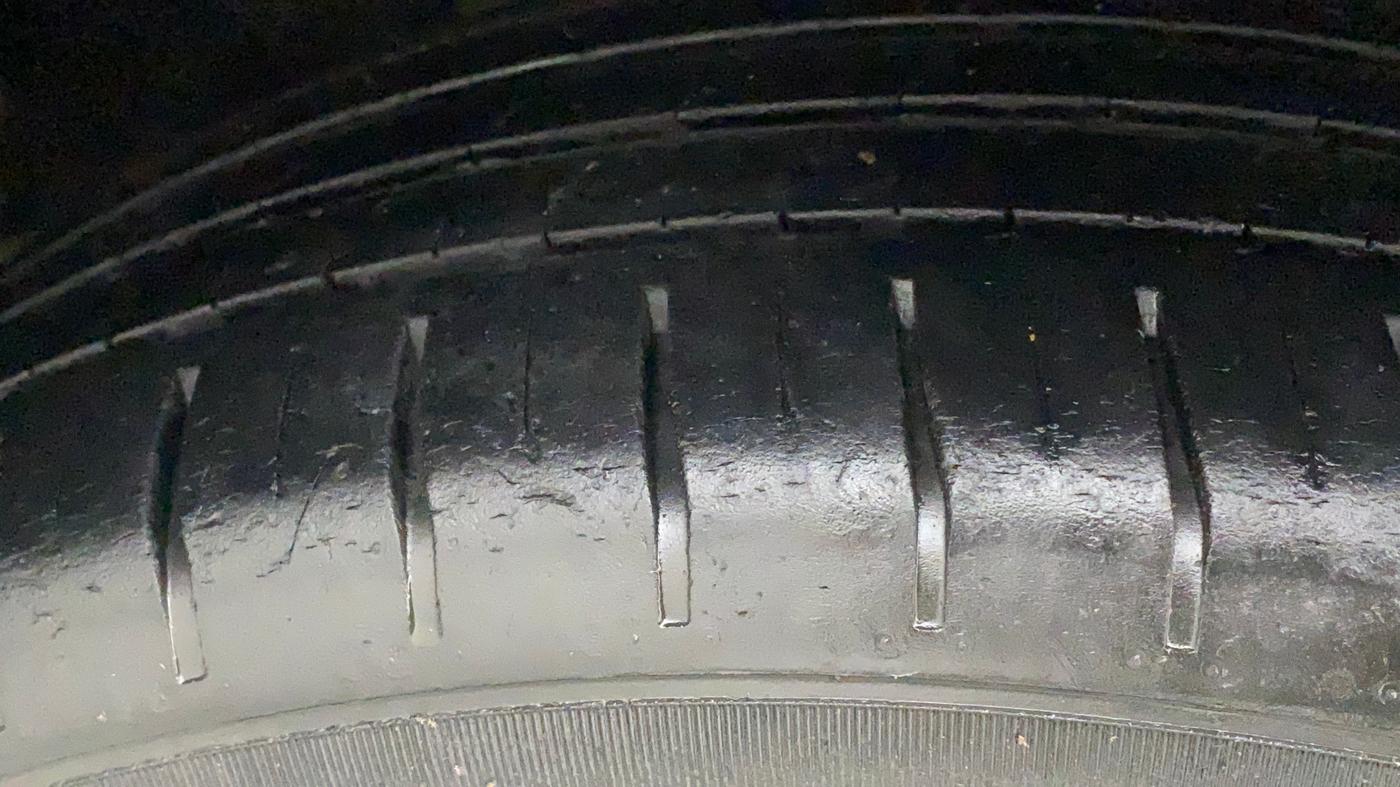 2018 Skoda Rapid STYLE 1.5 TDI AT, Diesel, Automatic, 73,603 km, Right Rear Tyre Tread