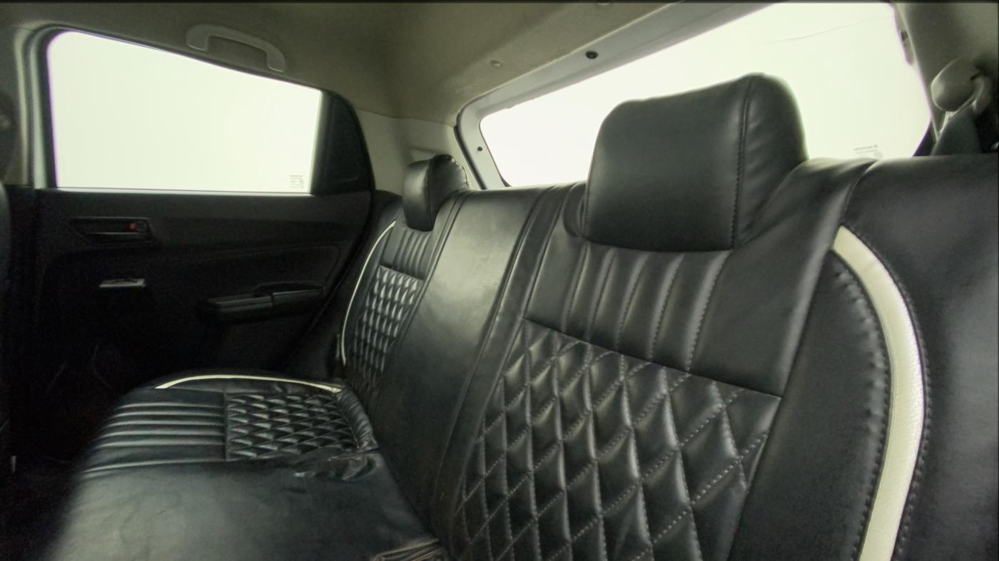 2019 Maruti Swift LXI, CNG, Manual, 1 km, Right Side Rear Door Cabin