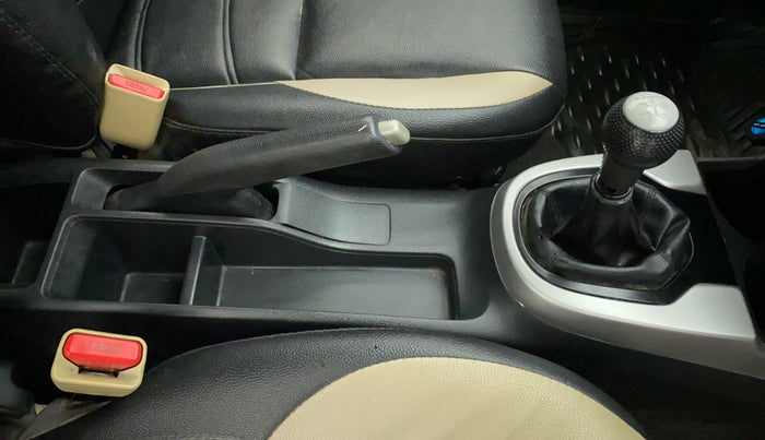 2015 Honda Jazz 1.2L I-VTEC SV, Petrol, Manual, 57,702 km, Gear Lever