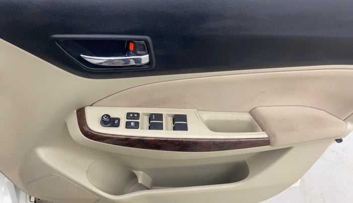 2020 Maruti Dzire ZXI AMT, Petrol, Automatic, 56,523 km, Driver Side Door Panels Control