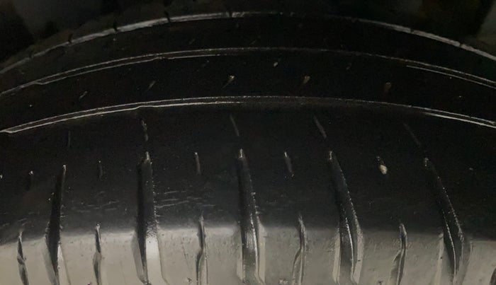 2020 Maruti Dzire ZXI AMT, Petrol, Automatic, 56,523 km, Left Rear Tyre Tread