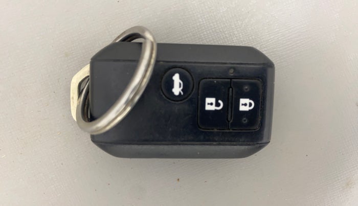 2020 Maruti Dzire ZXI AMT, Petrol, Automatic, 56,523 km, Key Close Up