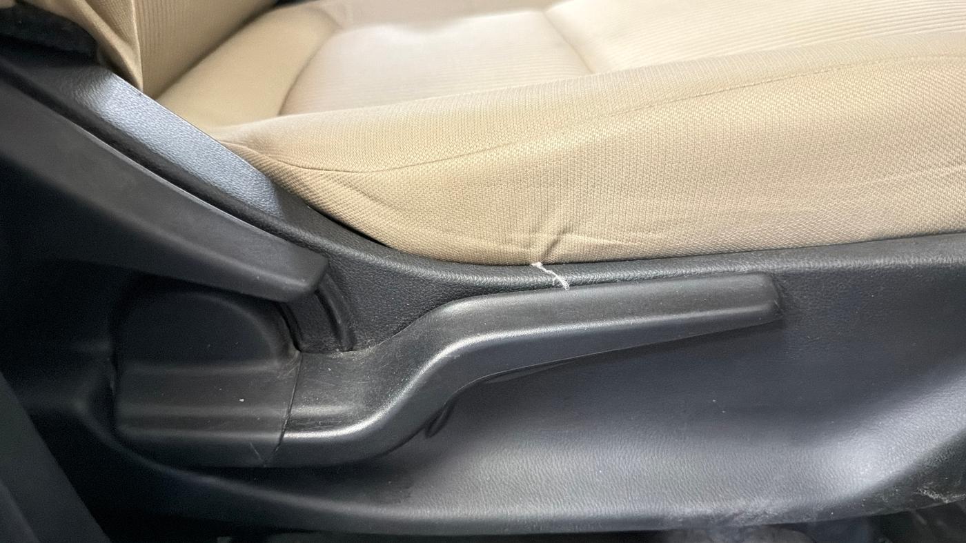 2018 Honda Amaze 1.2L I-VTEC S, Petrol, Manual, 86,805 km, Driver Side Adjustment Panel