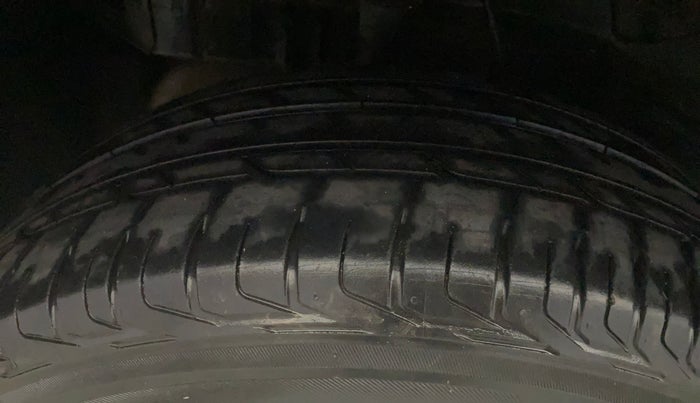 2023 Tata NEXON XMA PLUS SUNROOF PETROL, Petrol, Automatic, 20,466 km, Right Rear Tyre Tread