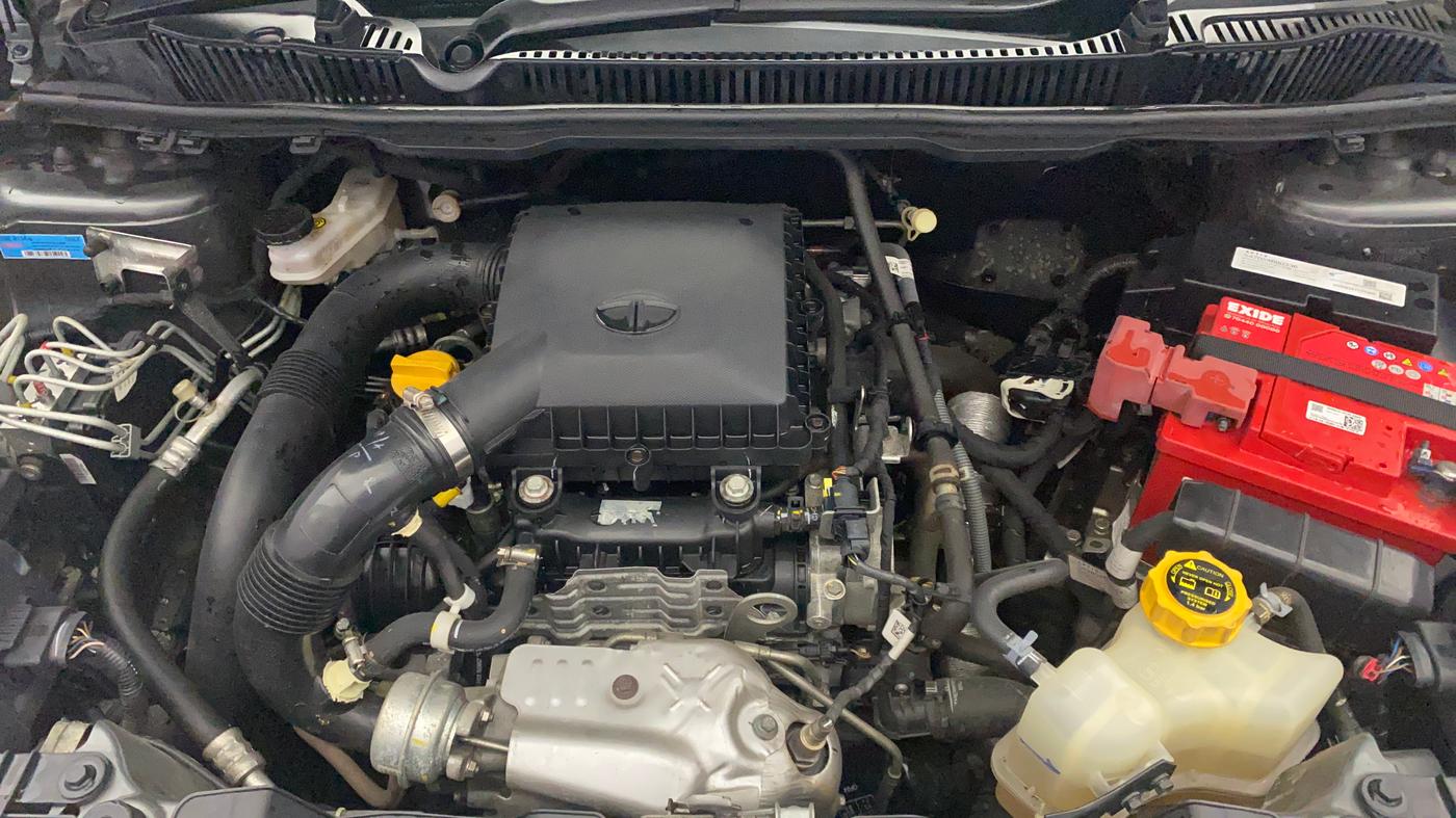 2023 Tata NEXON XMA PLUS SUNROOF PETROL, Petrol, Automatic, 20,466 km, Engine View