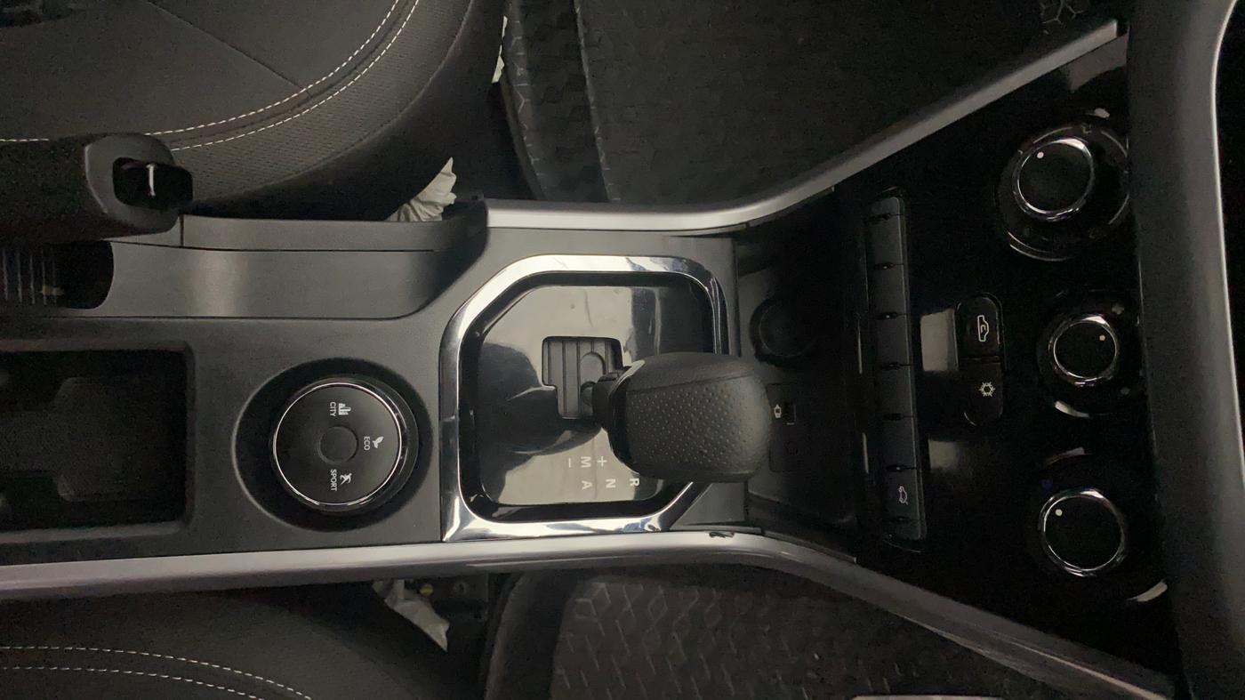 2023 Tata NEXON XMA PLUS SUNROOF PETROL, Petrol, Automatic, 20,466 km, Gear Lever