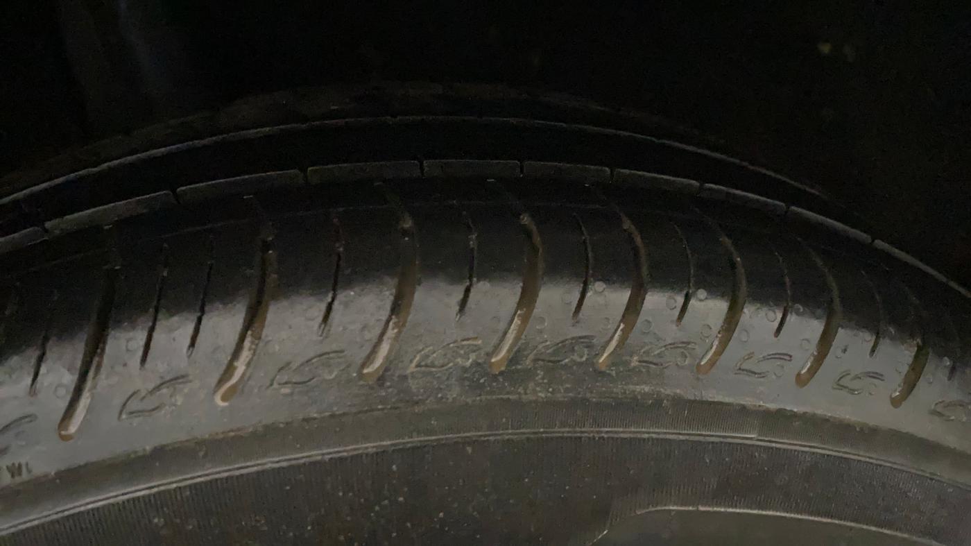 2017 Maruti Baleno DELTA PETROL 1.2, Petrol, Manual, 66,487 km, Right Rear Tyre Tread