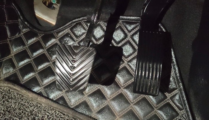 2021 KIA SONET HTX 1.0 IMT, Petrol, Manual, 30,361 km, Pedals