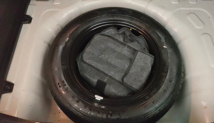 2021 KIA SONET HTX 1.0 IMT, Petrol, Manual, 30,361 km, Spare Tyre