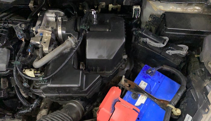 2016 Honda Jazz 1.2 V AT, Petrol, Automatic, 43,885 km, Engine View - Left